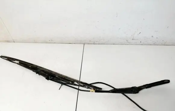 Iveco Daily 30.8 - 9 Front wiper blade arm 8200072778 504086799