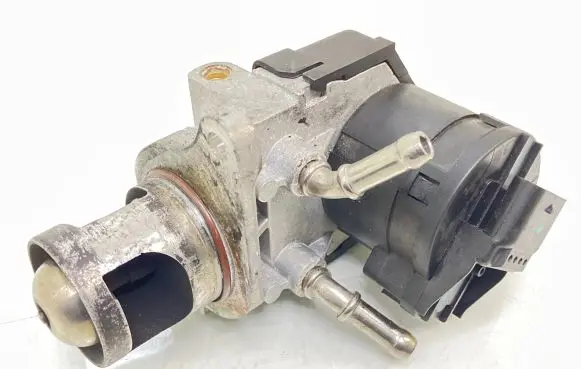 BMW X5 E70 EGR valve ESSTEG83 H0420