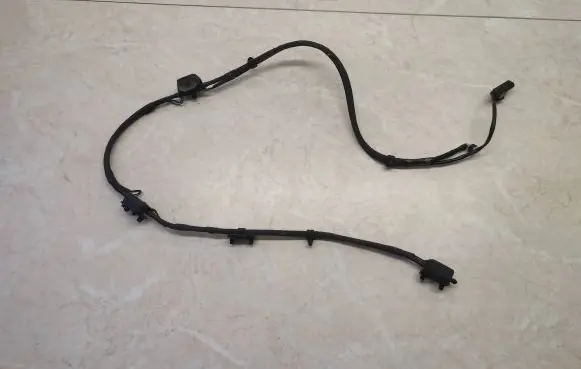 BMW X3 F25 Windshield washer spray nozzle 61664849703 61667213281