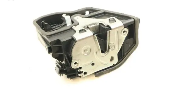 BMW 6 E63 E64 Front door lock 7202146 51217202146