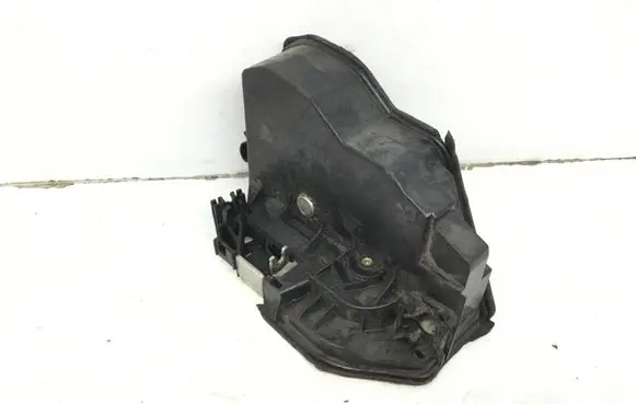 BMW X6 E71 Front door lock 7283627
