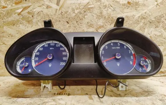Maserati Quattroporte Speedometer (instrument cluster) 219394