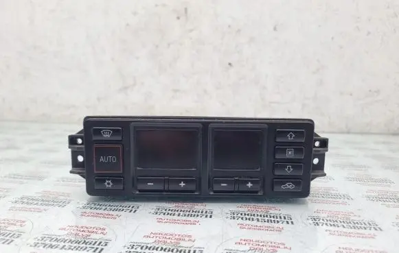 Audi A4 S4 B5 8D Climate control unit 8L0820043B