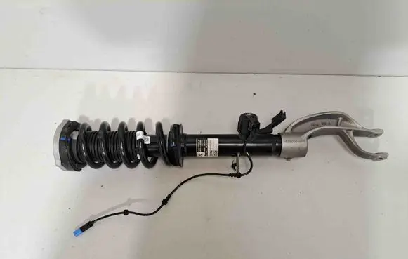 BMW X6 G06 Front shock absorber/damper 6896440 6876684