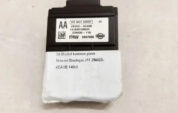 Nissan Qashqai Windshield/windscreen camera 284G3-4EA0B