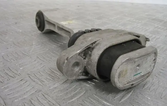 Hyundai H-1, Starex, Satellite Engine mount vacuum valve 21950R5200