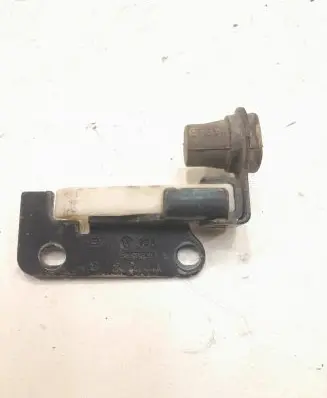 Volkswagen Caddy Sliding door check strap stopper 2K0843414A
