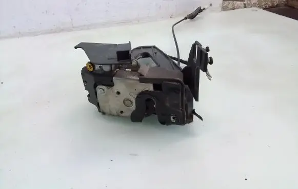 Ford Fusion Rear door lock