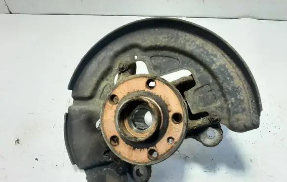 Volvo S60 Front wheel hub