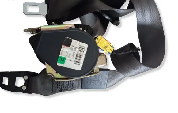 Audi A4 S4 B6 8E 8H Front seatbelt 601918000A 8E0857706F