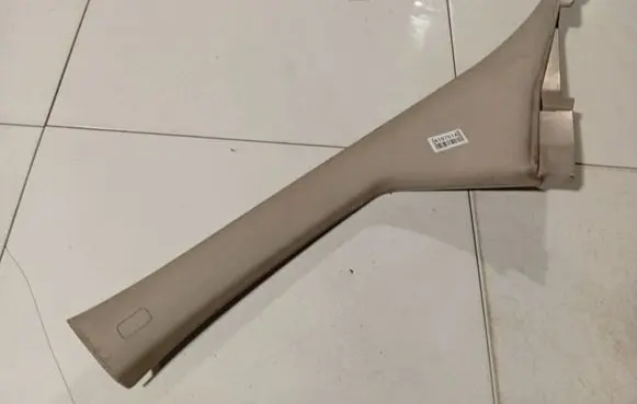 Peugeot Expert (C) pillar trim 1496148077