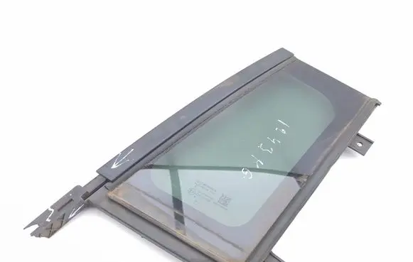 Jeep Avenger Rear vent window glass 52171288 52171285