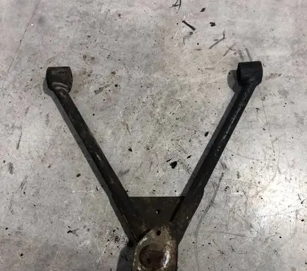 Microcar M.GO Front lower control arm/wishbone