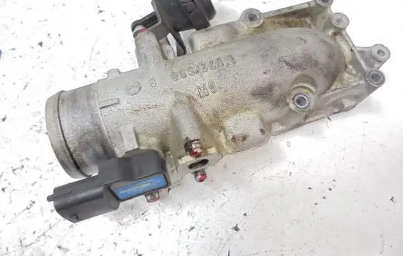 Opel Vectra B Intake manifold 0822680