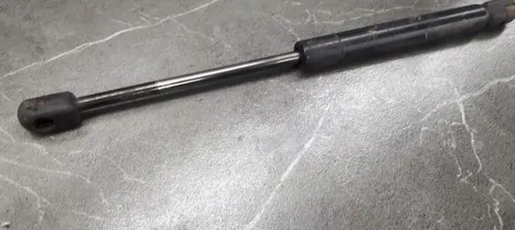 Nissan Primera Tailgate strut 844309F500