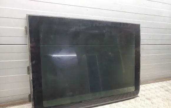 Jeep Grand Cherokee Sunroof glass 