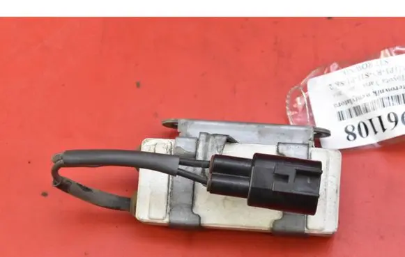 Toyota Yaris Relay mounting block 246810-5731A