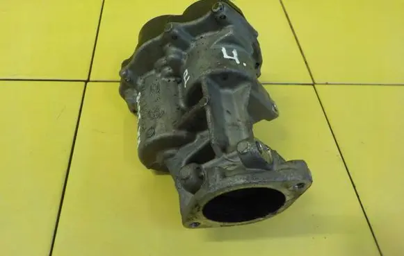 Land Rover Range Rover L322 EGR thermostat 6H4Q9Y493CE