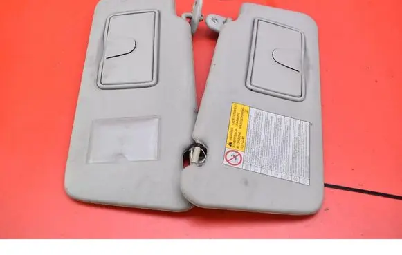Suzuki Grand Vitara II Sun visor