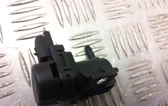 Land Rover Evoque I Turbo solenoid valve 9665456180