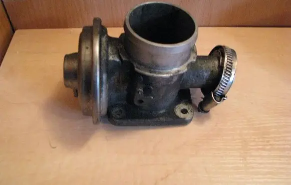 BMW 7 E65 E66 EGR valve