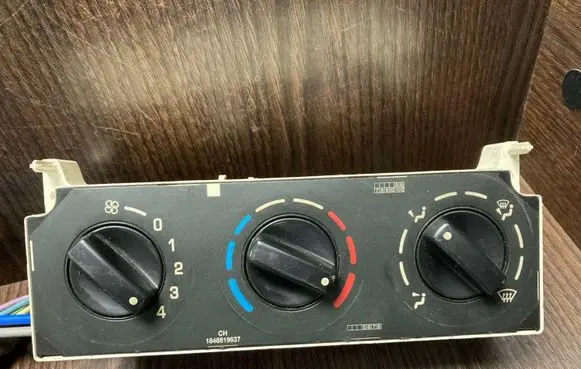 Citroen Berlingo Climate control unit 1848819658 030805G