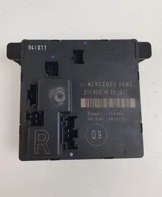 Mercedes-Benz E W211 Door control unit/module 2118201626