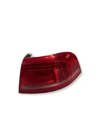 Volkswagen PASSAT B7 Rear/tail lights 179815