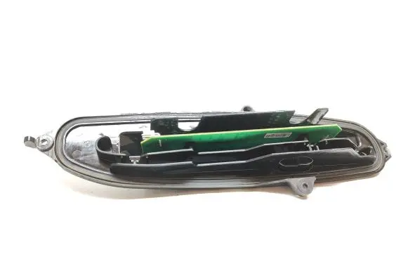 Citroen DS5 LED ballast control module VP8CQW13K060DB