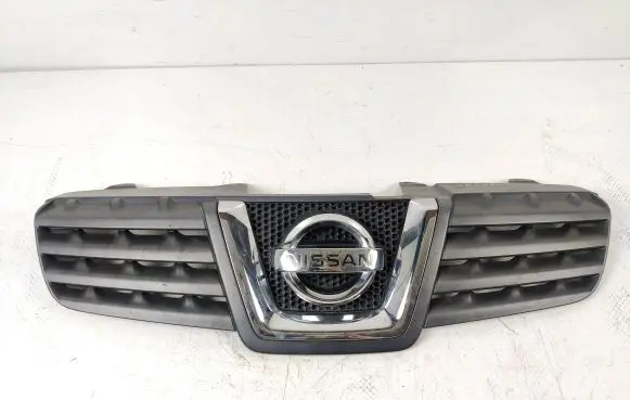 Nissan Qashqai Front bumper upper radiator grill 62310JD000 62310JD00B 62310JD00BC
