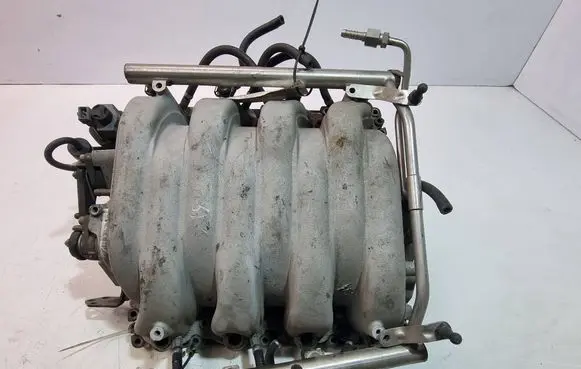 Audi A8 S8 D3 4E Intake manifold 077133185GB