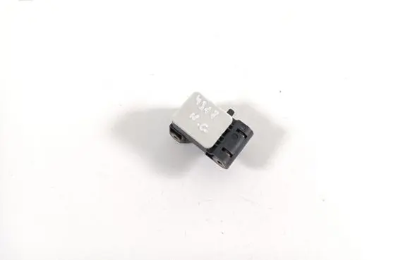 BMW X6 E71 Airbag deployment crash/impact sensor 6911003