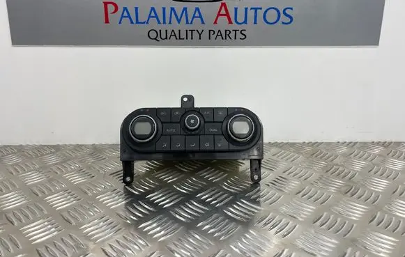 Nissan Qashqai Climate control unit 27500JD40D