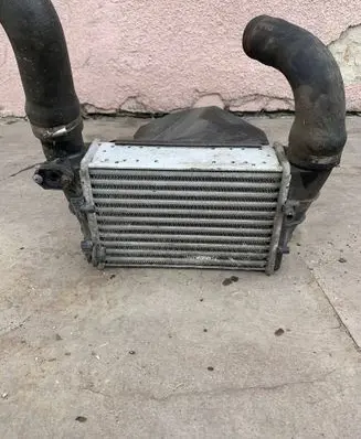 Volkswagen PASSAT B5 Intercooler radiator 058145805G 1668268