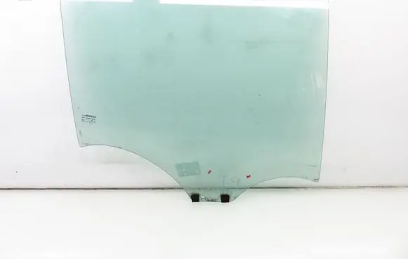 Renault Megane II Rear door window glass 