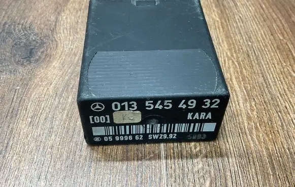 Mercedes-Benz E W124 Other relay 0135454932
