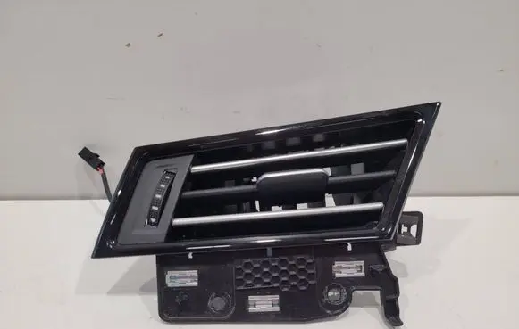 Volkswagen PASSAT B7 USA Dashboard side air vent grill/cover trim 3G1819701