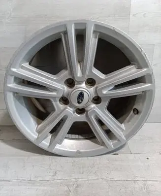 Ford Mustang V R17 alloy rim 
