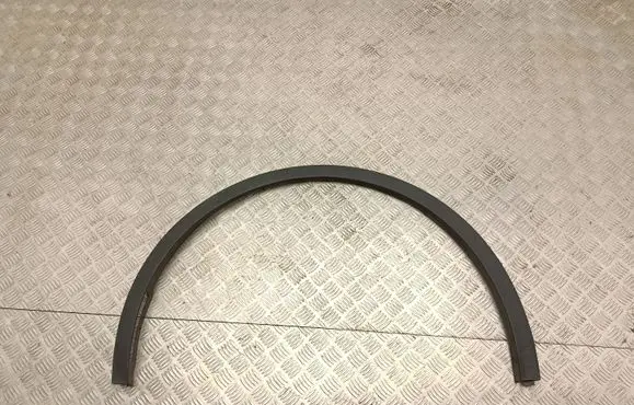 Tesla Model Y Front arch trim 168385900A