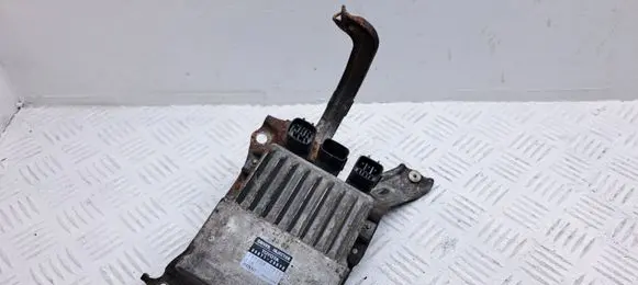 Toyota Auris 150 Fuel injection control unit/module 8987120070 1310001371