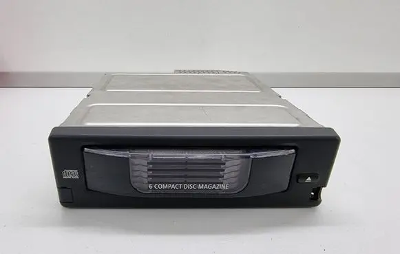 BMW 5 E60 E61 CD/DVD changer 65126956939 6956939
