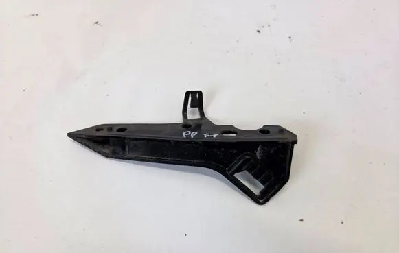 Front bumper mounting bracket