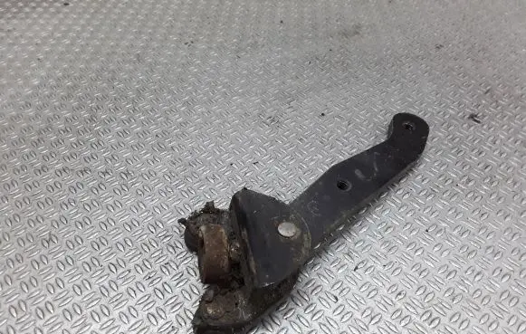 Volkswagen Transporter - Caravelle T5 Sliding door lower roller guide/hinge 