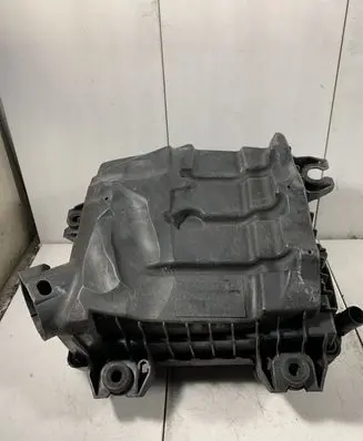 Renault Trafic II (X83) Air filter box 8200467321B