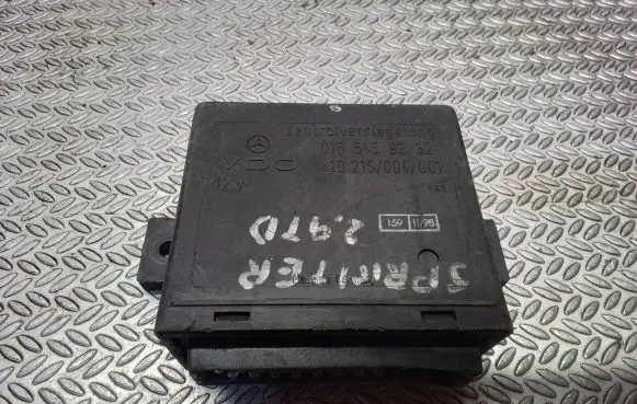 Mercedes-Benz Sprinter W901 W902 W903 W904 Door central lock control unit/module 0155459232