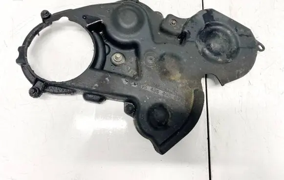 Ford Focus Timing belt guard (cover) 9643649280