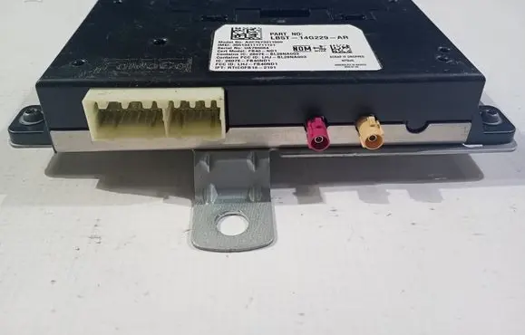 Ford Explorer VI Comfort/convenience module LB5T14G229AR
