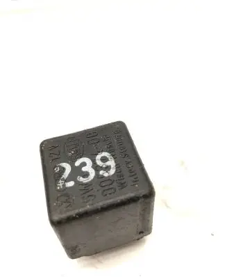 Audi A5 8T 8F Other relay 445955529A