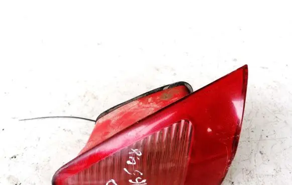 Alfa Romeo 147 Tailgate rear/tail lights 46747825 46556340