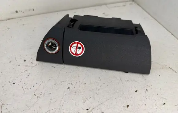 Volkswagen Touran I Car ashtray 1T1857961 1T1857961H